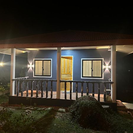 Cris & Mar Homestay Burgos  Dış mekan fotoğraf