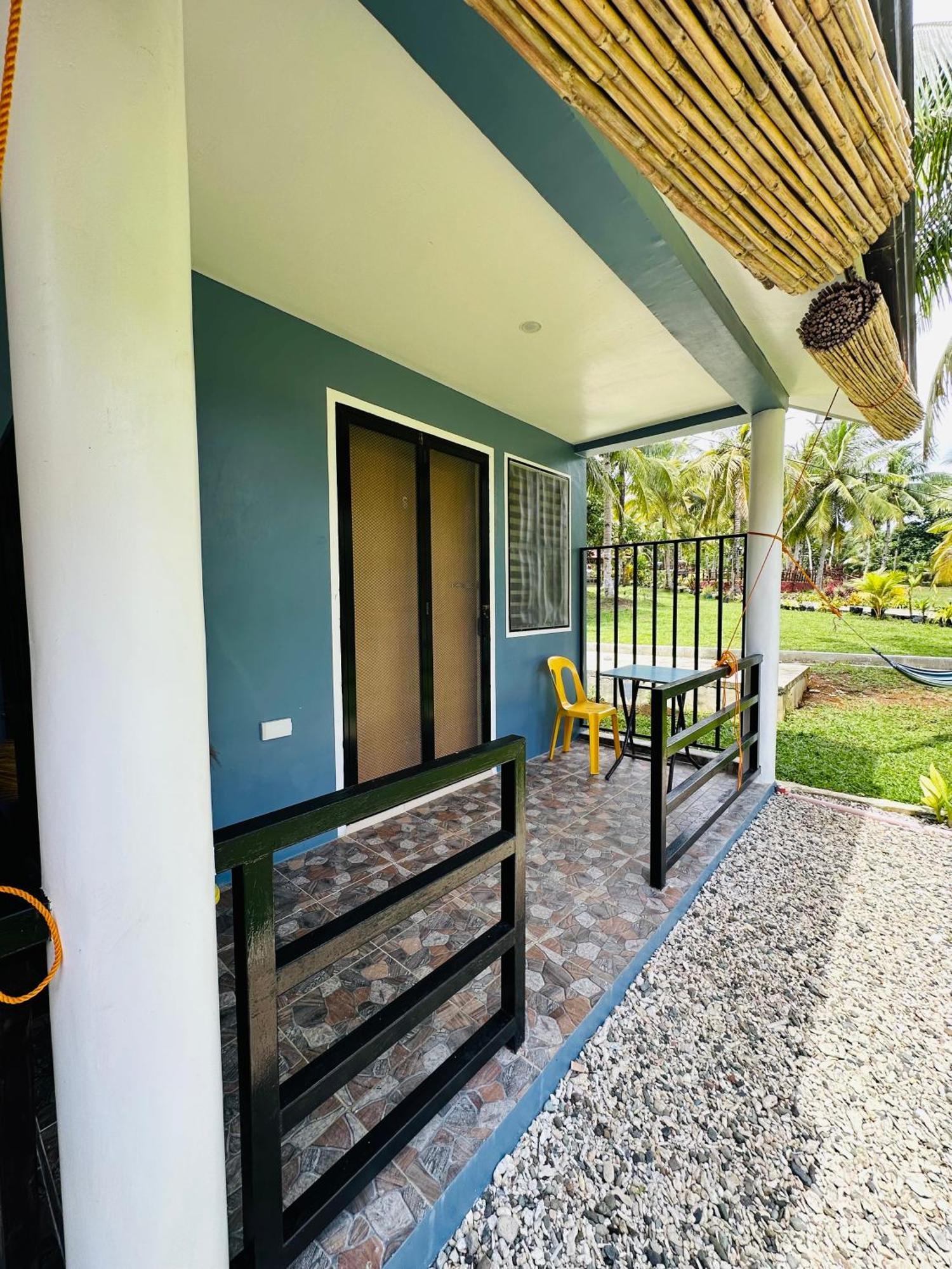 Cris & Mar Homestay Burgos  Dış mekan fotoğraf