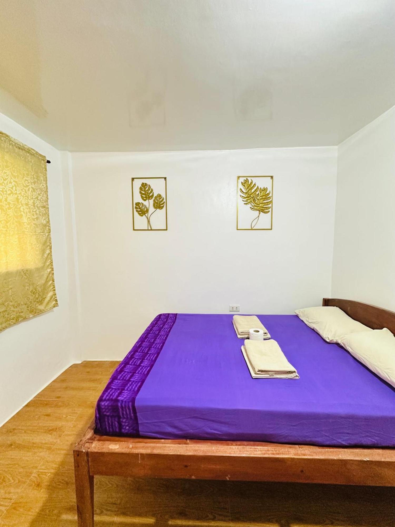 Cris & Mar Homestay Burgos  Dış mekan fotoğraf