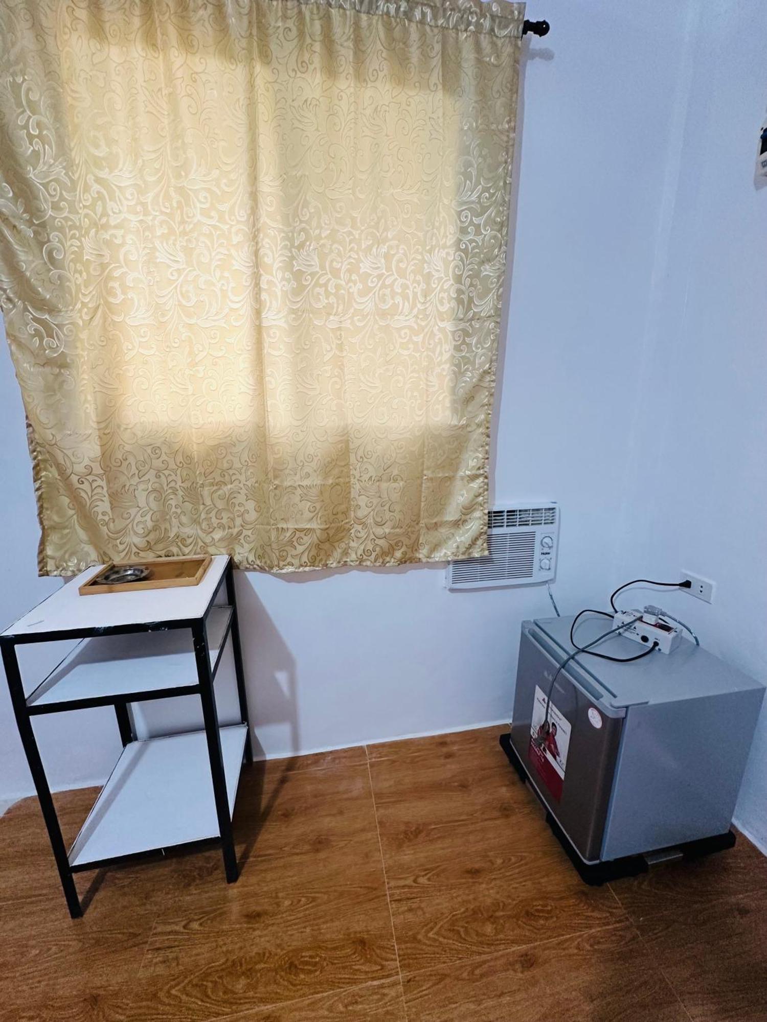 Cris & Mar Homestay Burgos  Dış mekan fotoğraf
